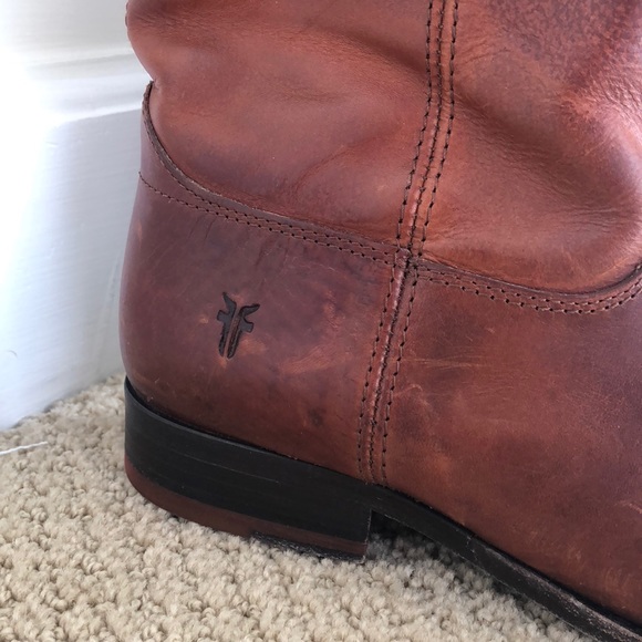 Melissa Button antiqued leather Frye boots - Picture 2 of 2